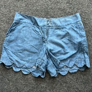 Crown & Ivy Scallop Shorts